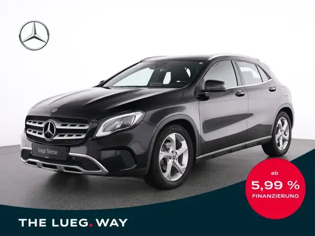 Mercedes-Benz GLA 200
