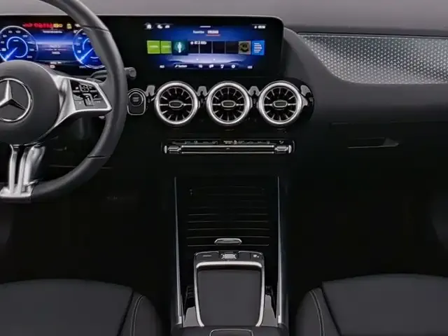 Mercedes-Benz EQA 300