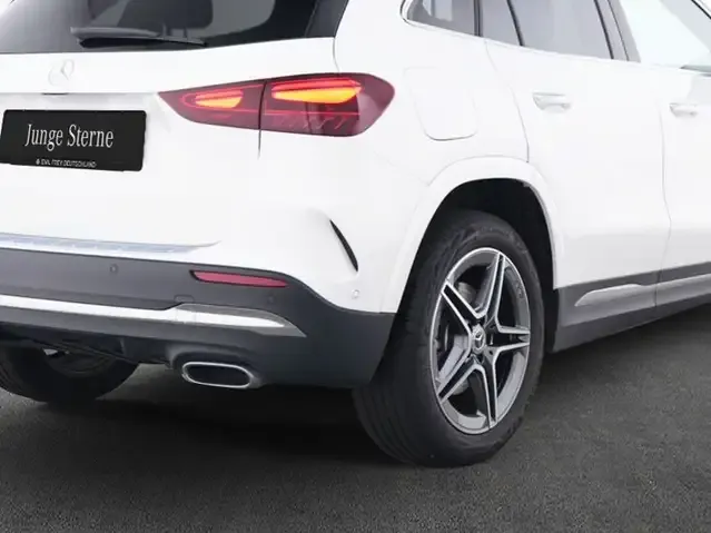 Mercedes-Benz GLA 250