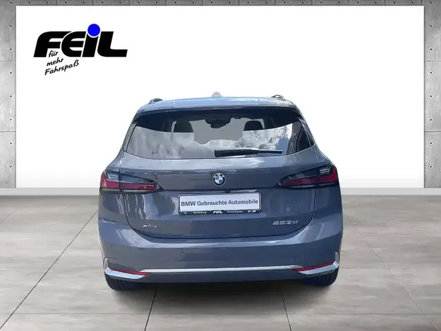 BMW 223