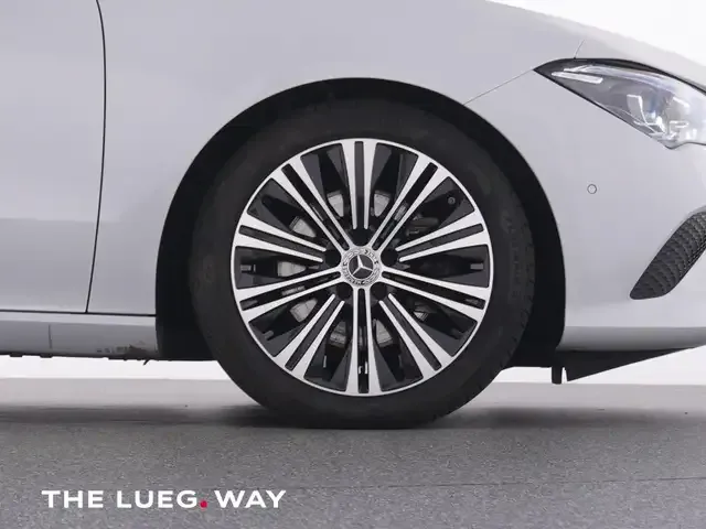 Mercedes-Benz CLA 220