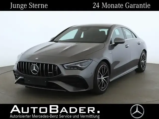 Mercedes-Benz CLA 35 AMG