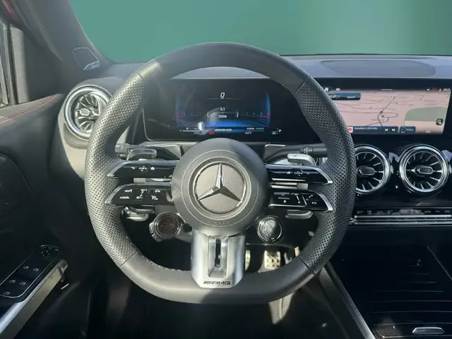 Mercedes-Benz GLB 35 AMG