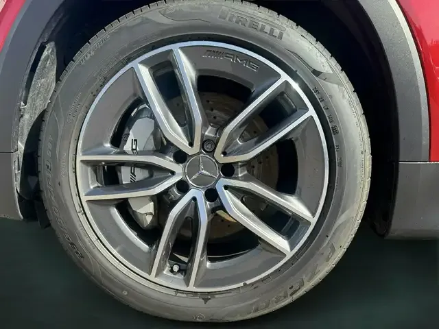 Mercedes-Benz GLB 35 AMG