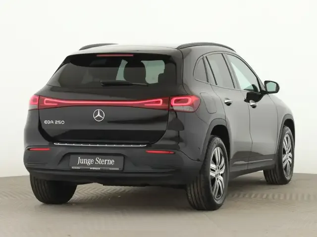 Mercedes-Benz EQA 250