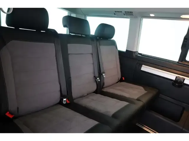 Volkswagen T6.1 California