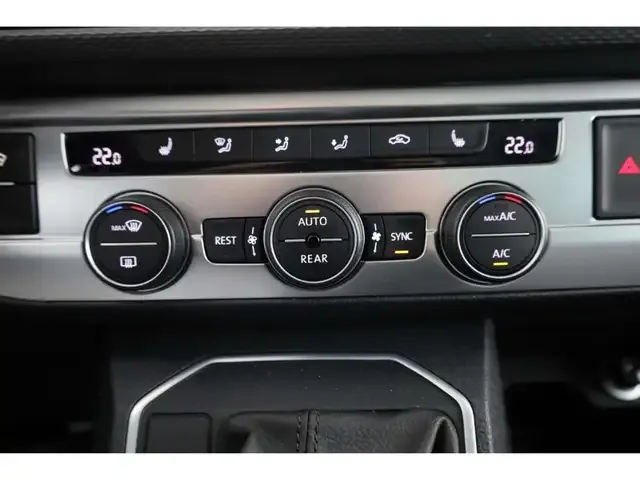 Volkswagen T6.1 California