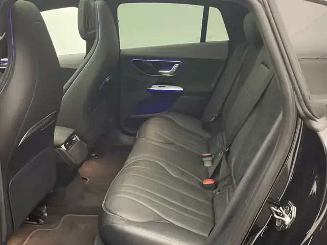 Mercedes-Benz EQE 350