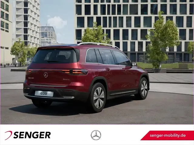 Mercedes-Benz EQB 300