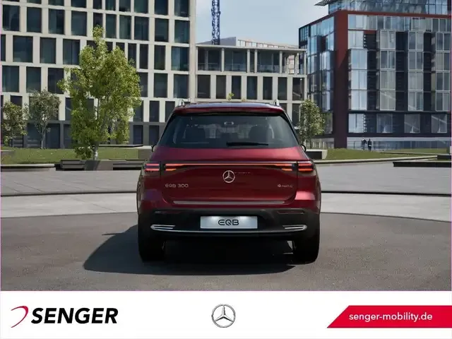 Mercedes-Benz EQB 300