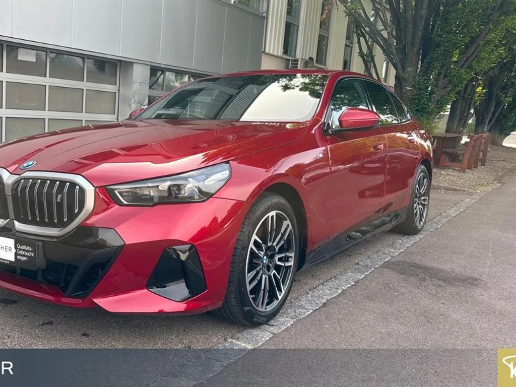 BMW i5