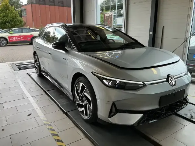 Volkswagen ID.7