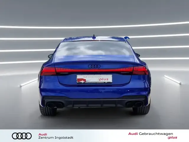 Audi S7