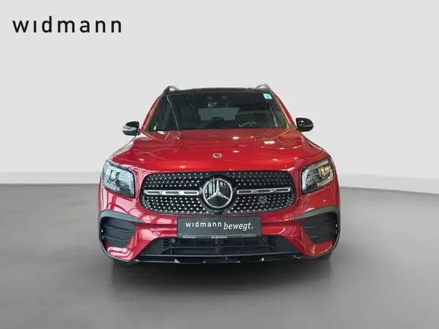 Mercedes-Benz GLB 200