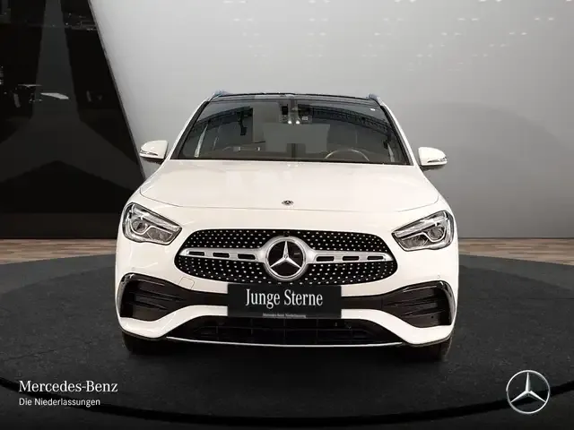 Mercedes-Benz GLA 250