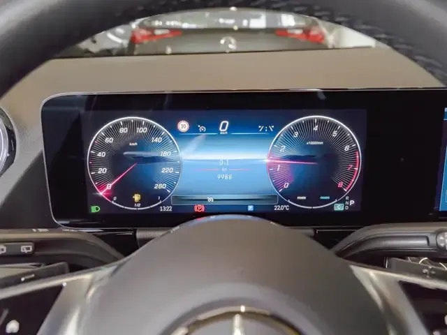 Mercedes-Benz B 200