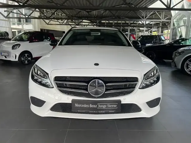 Mercedes-Benz C 180