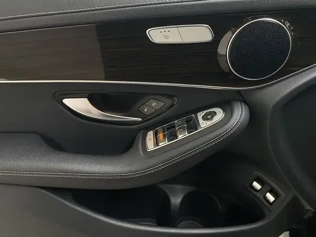 Mercedes-Benz GLC 200
