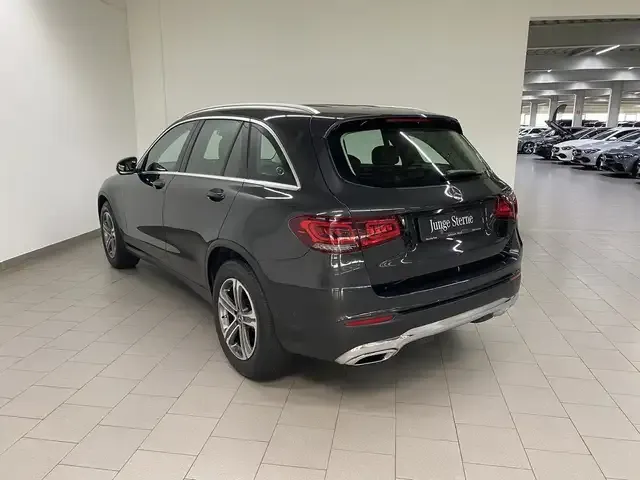Mercedes-Benz GLC 200