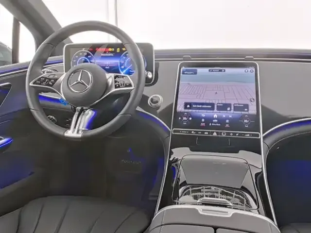 Mercedes-Benz EQE 300
