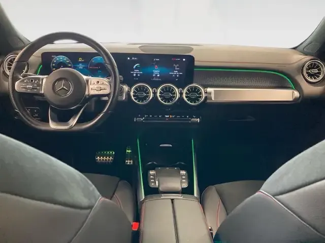 Mercedes-Benz EQB 350