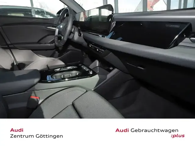 Audi Q6