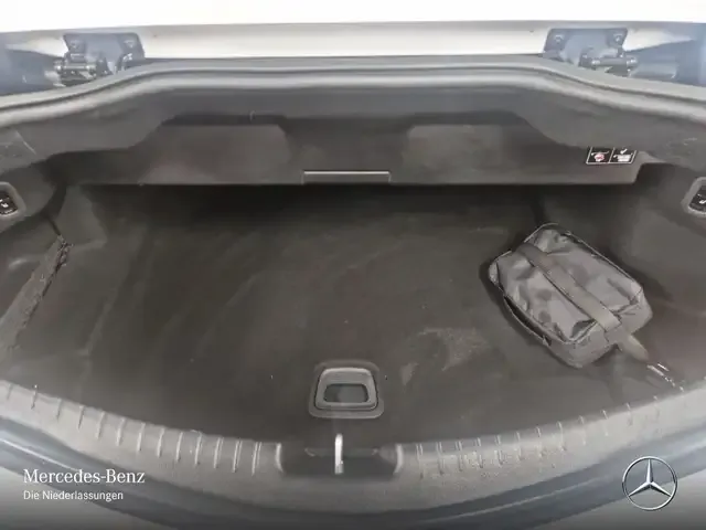 Mercedes-Benz CLE 300