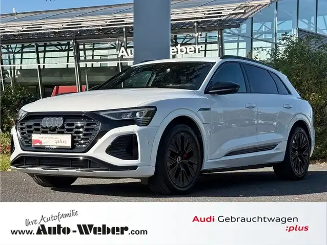 Audi Q8 e-tron