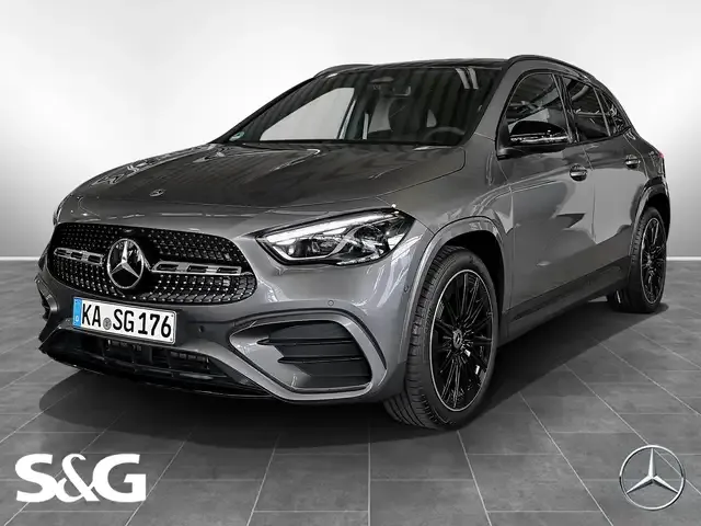 Mercedes-Benz GLA 200