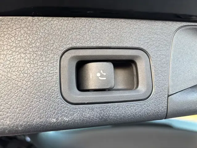 Mercedes-Benz GLB 180