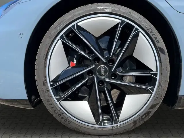 Audi e-tron GT