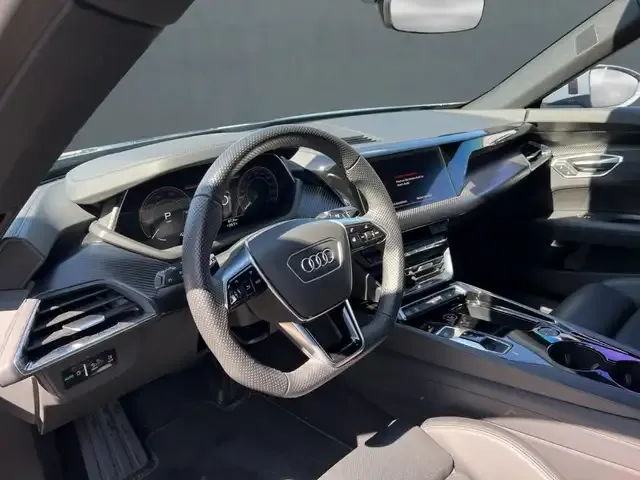 Audi e-tron GT