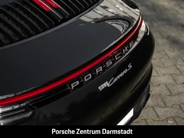 Porsche 992