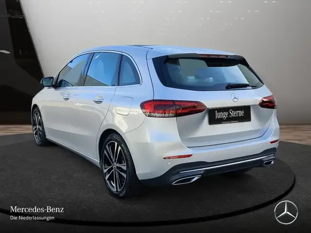 Mercedes-Benz B 250