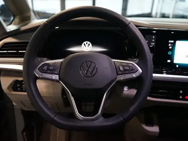 Volkswagen T7 California