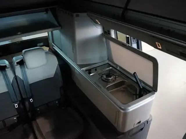 Volkswagen T7 California