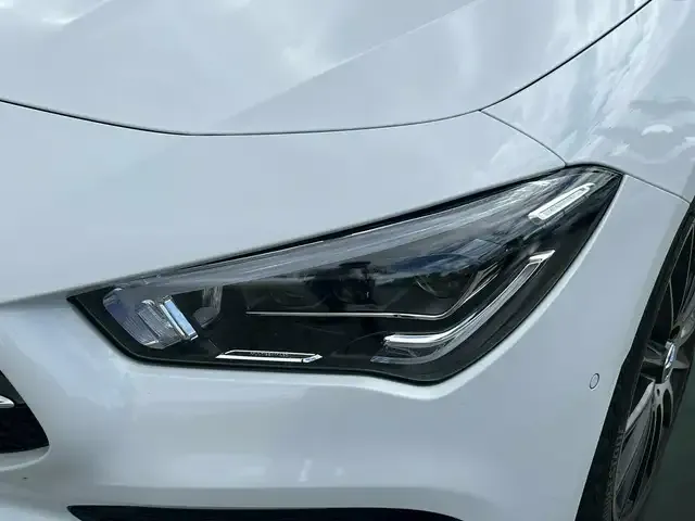 Mercedes-Benz CLA 250