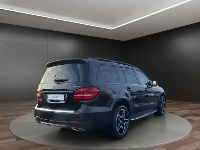 Mercedes-Benz GLS 400