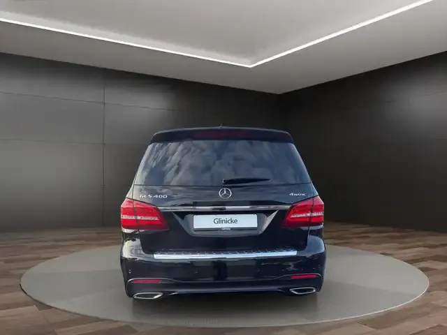 Mercedes-Benz GLS 400