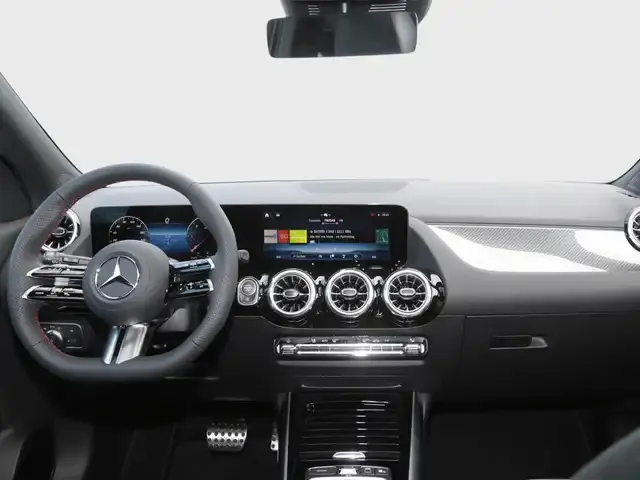 Mercedes-Benz GLA 220