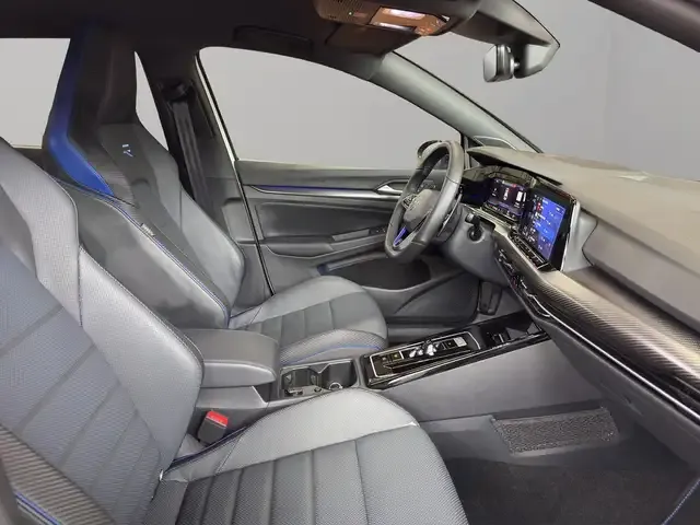Volkswagen Golf R