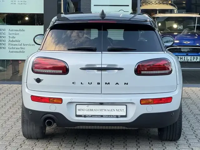 MINI Cooper Clubman