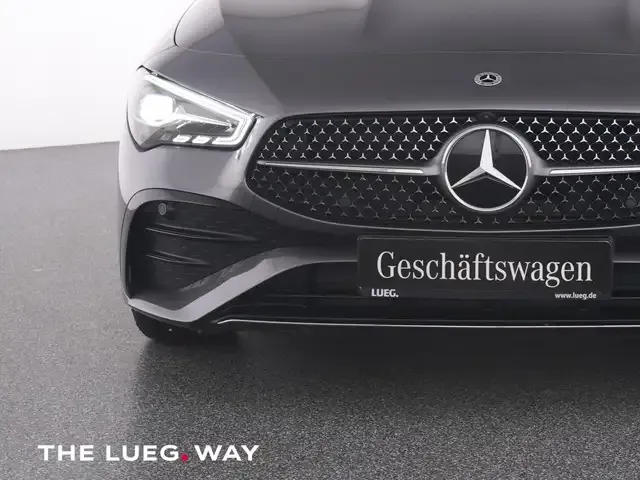 Mercedes-Benz CLA 180