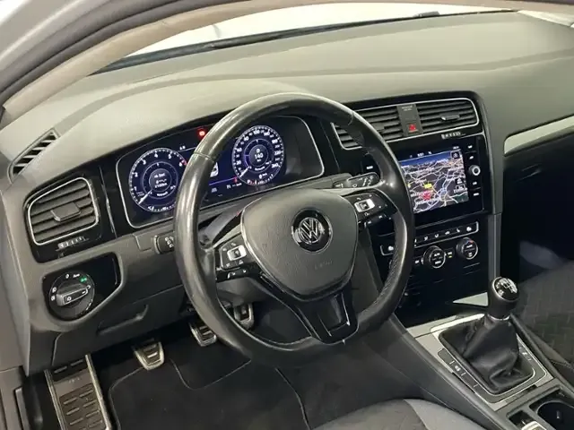 Volkswagen Golf Variant