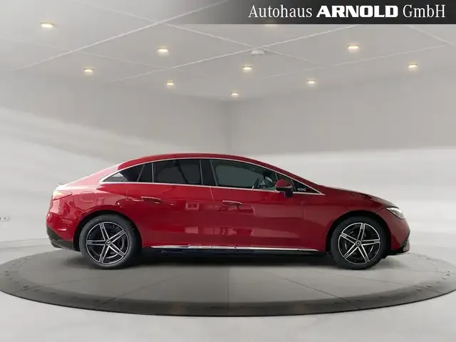 Mercedes-Benz EQE 350