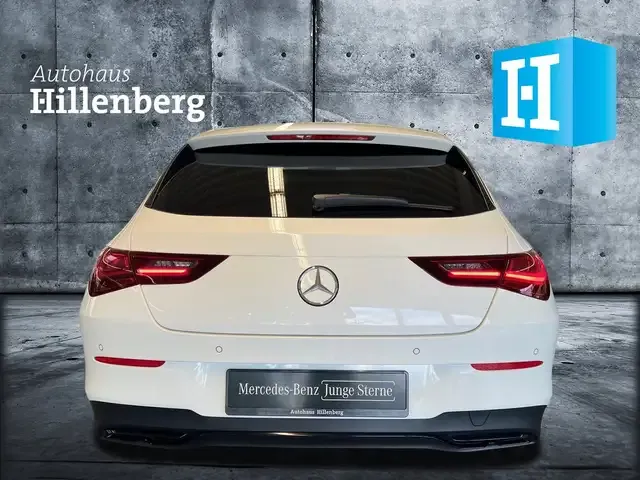 Mercedes-Benz CLA 180