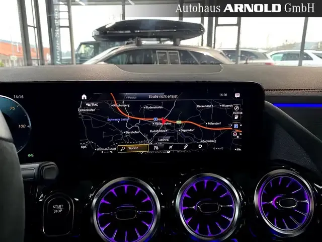 Mercedes-Benz EQA 300