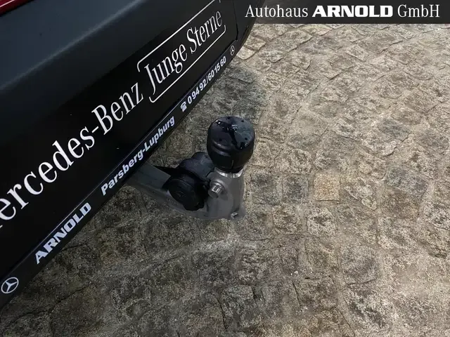 Mercedes-Benz EQA 300