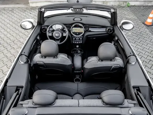 MINI One Cabrio