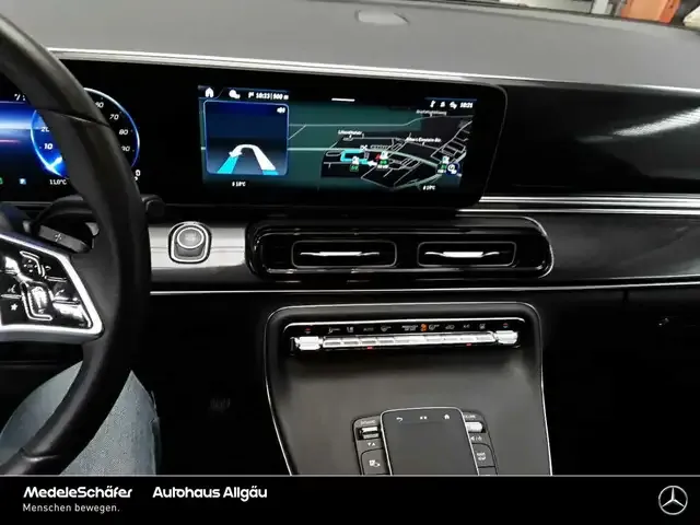 Mercedes-Benz EQV 300